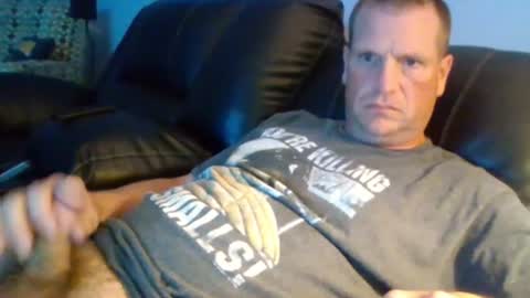 Snapshot of lovetocum37 chatting on June 18, 2026, 3:29 am lovetocum37 online show from June 18, 2026, 3:29 am
