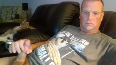 Snapshot of lovetocum37 chatting on July 1, 2026, 2:24 am lovetocum37 online show from July 1, 2026, 2:24 am