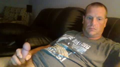 Snapshot of lovetocum37 chatting on July 6, 2026, 2:41 am lovetocum37 online show from July 6, 2026, 2:41 am