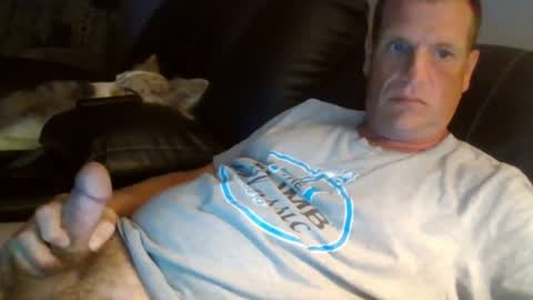 Snapshot of lovetocum37 chatting on July 13, 2026, 1:52 am lovetocum37 online show from July 13, 2026, 1:52 am