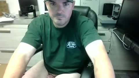 Snapshot of lovetofps chatting on March 3, 2025, 11:35 pm Love2Game online show from March 3, 2025, 11:35 pm