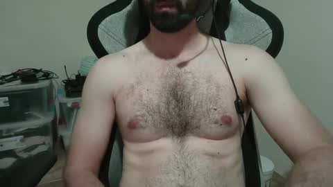 lovetojiz933 online show from February 14, 2025, 1:13 am