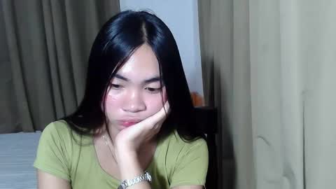 Snapshot of loving_rhean chatting on September 21, 2025, 12:18 pm loving_rhean online show from September 21, 2025, 12:18 pm