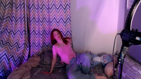 Snapshot of lower_angel chatting on February 8, 2025, 12:28 am Loly online show from February 8, 2025, 12:28 am