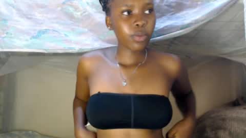 Snapshot of loyalcutick chatting on January 12, 2025, 7:53 am loyalcutic online show from January 12, 2025, 7:53 am