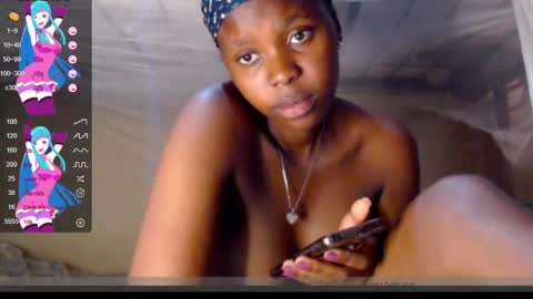 Snapshot of loyalcutick chatting on February 25, 2025, 6:03 am loyalcutic online show from February 25, 2025, 6:03 am