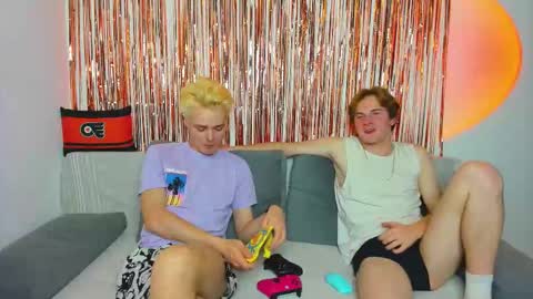 VECTORSTEVEPVT IS OPEN online show from October 29, 2025, 6:42 pm