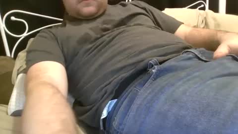 Snapshot of lpb173 chatting on January 16, 2025, 4:07 am lpb173 online show from January 16, 2025, 4:07 am