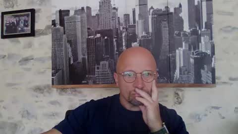 Espigle online show from June 8, 2026, 7:42 am
