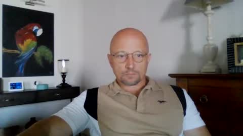Espigle online show from July 8, 2026, 9:03 am