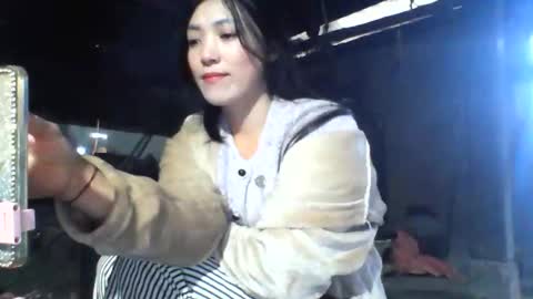 lsmbaby online show from November 26, 2025, 1:28 am