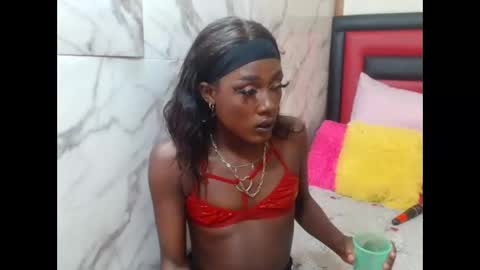 lsnnickykhanyile online show from December 16, 2025, 3:39 pm