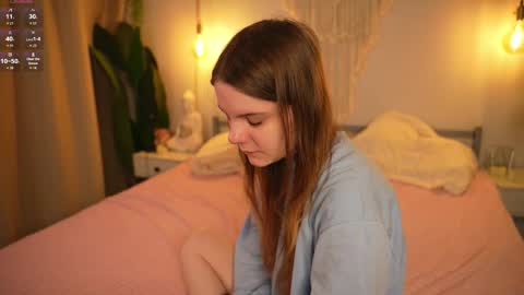 Snapshot of lu__lane chatting on December 5, 2025, 8:12 am Lu 3 online show from December 5, 2025, 8:12 am