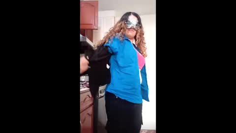 Snapshot of luana363 chatting on December 16, 2025, 9:42 pm luana363 online show from December 16, 2025, 9:42 pm