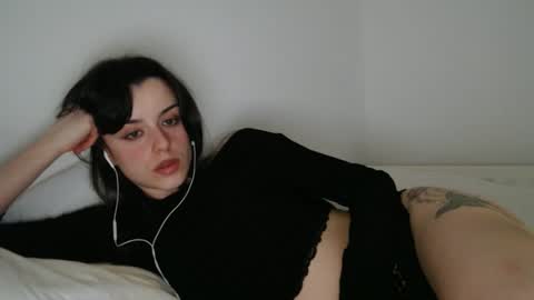 Snapshot of luana789 chatting on January 10, 2026, 9:52 pm luana online show from January 10, 2026, 9:52 pm