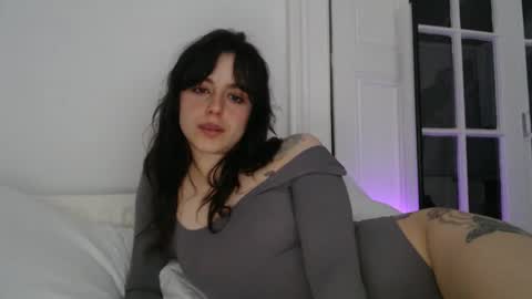 Snapshot of luana789 chatting on February 20, 2026, 10:21 pm luana online show from February 20, 2026, 10:21 pm