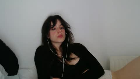 luana online show from March 9, 2026, 10:14 pm