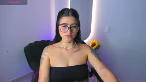 Snapshot of luanabonasx chatting on February 13, 2026, 12:01 pm Luana online show from February 13, 2026, 12:01 pm