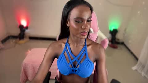 IG luana orq online show from November 14, 2025, 5:28 am