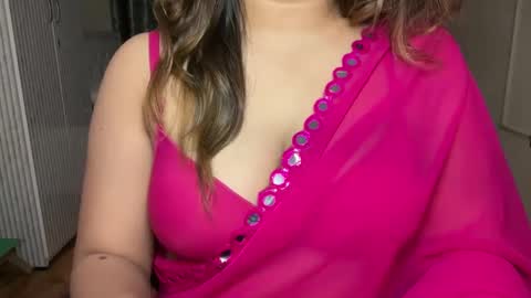 Snapshot of lubna_07 chatting on December 23, 2024, 5:22 pm slow poison online show from December 23, 2024, 5:22 pm