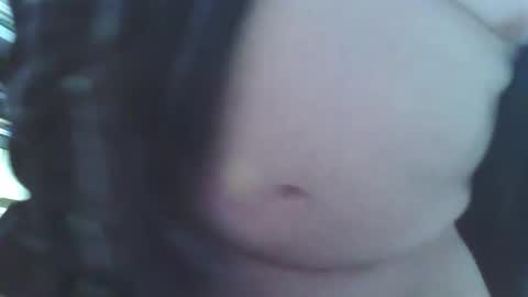 Snapshot of luc5000 chatting on December 16, 2025, 10:09 am Luc online show from December 16, 2025, 10:09 am