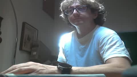 Snapshot of luca78_78 chatting on May 24, 2026, 9:03 am luca78 online show from May 24, 2026, 9:03 am