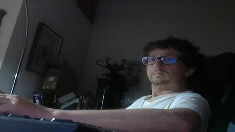 Snapshot of luca78_78 chatting on June 17, 2026, 10:21 pm luca78 online show from June 17, 2026, 10:21 pm