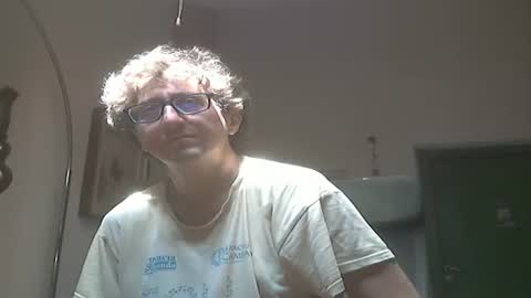 Snapshot of luca78_78 chatting on June 28, 2026, 9:04 am luca78 online show from June 28, 2026, 9:04 am