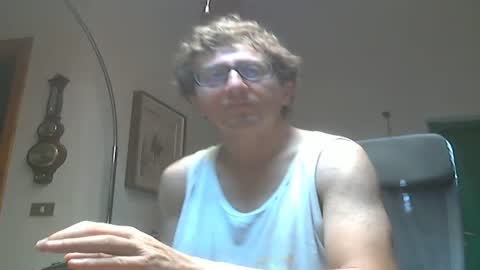 Snapshot of luca78_78 chatting on August 2, 2026, 8:35 am luca78 online show from August 2, 2026, 8:35 am