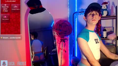 Luca online show from December 16, 2025, 2:55 pm