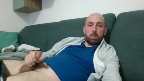 Luca online show from February 22, 2026, 8:07 pm