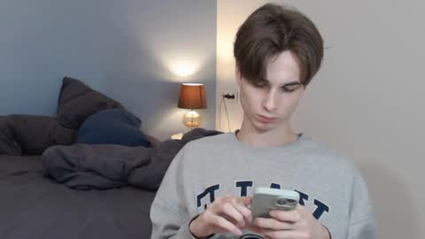 Snapshot of lucacharm chatting on February 14, 2025, 6:29 pm lucacharm online show from February 14, 2025, 6:29 pm