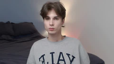 Snapshot of lucacharm chatting on February 16, 2025, 5:15 pm lucacharm online show from February 16, 2025, 5:15 pm