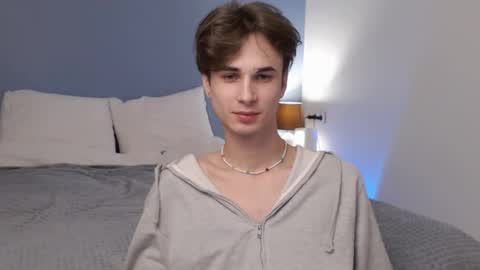 Snapshot of lucacharm chatting on February 26, 2025, 10:42 pm lucacharm online show from February 26, 2025, 10:42 pm