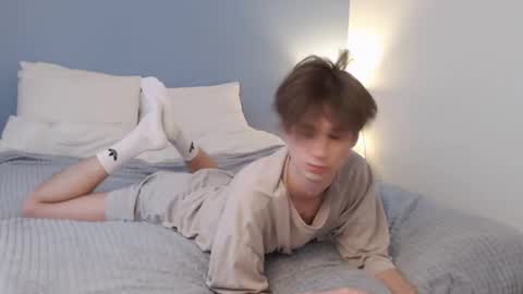 Snapshot of lucacharm chatting on March 4, 2025, 7:19 am lucacharm online show from March 4, 2025, 7:19 am