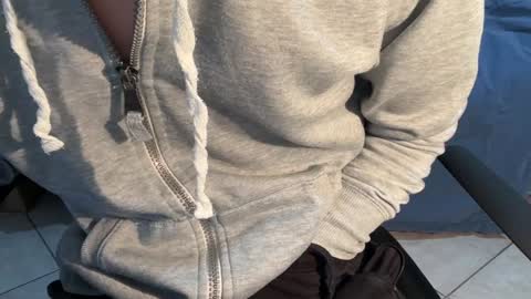 luca online show from December 1, 2024, 5:13 pm