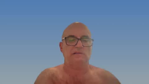 Snapshot of lucas10004 chatting on December 13, 2024, 3:49 am lucas10004 online show from December 13, 2024, 3:49 am