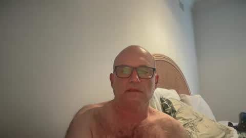 Snapshot of lucas10004 chatting on December 30, 2024, 1:58 am lucas10004 online show from December 30, 2024, 1:58 am