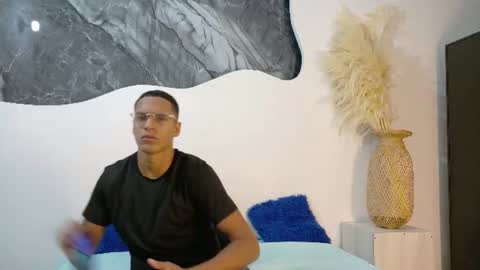 Snapshot of lucas837481 chatting on July 7, 2026, 9:35 am lucas837481 online show from July 7, 2026, 9:35 am