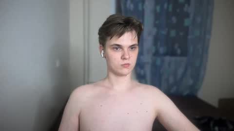 Snapshot of lucas_dany chatting on December 15, 2024, 11:53 pm Lucas Gill online show from December 15, 2024, 11:53 pm