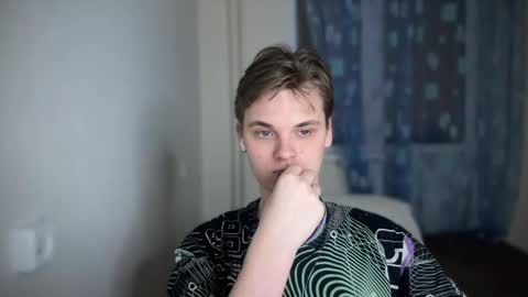 Snapshot of lucas_dany chatting on December 16, 2024, 2:16 pm Lucas Gill online show from December 16, 2024, 2:16 pm