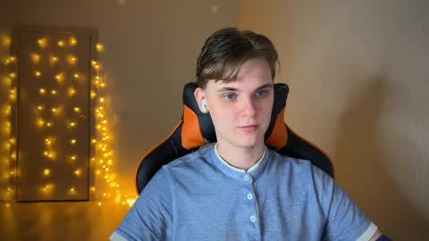 Snapshot of lucas_dany chatting on January 28, 2025, 12:47 am Lucas Gill online show from January 28, 2025, 12:47 am