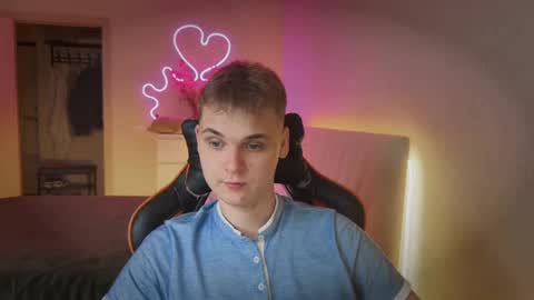 Snapshot of lucas_dany chatting on September 9, 2025, 6:46 am Lucas Gill online show from September 9, 2025, 6:46 am