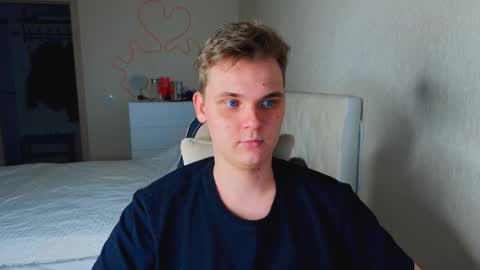 Lucas Gill online show from January 10, 2026, 4:31 pm