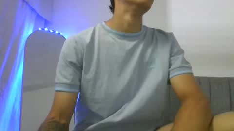 Snapshot of lucas_hernandez1 chatting on April 14, 2026, 11:44 pm Lucas online show from April 14, 2026, 11:44 pm