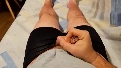 lucas_j_31 online show from November 30, 2025, 2:26 am