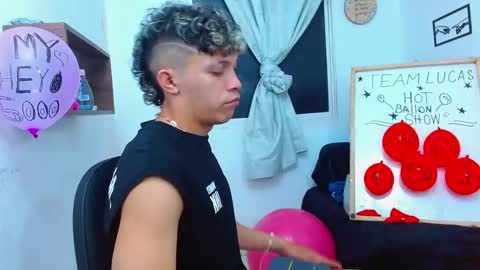 Lucas Luxx online show from November 18, 2025, 2:28 am