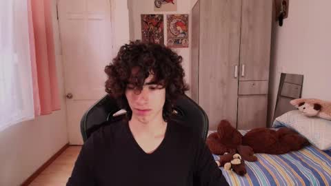 lucas_xo online show from March 20, 2026, 9:41 pm