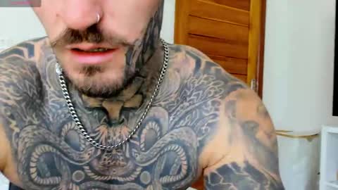 lucasexclusive online show from October 4, 2025, 7:06 am