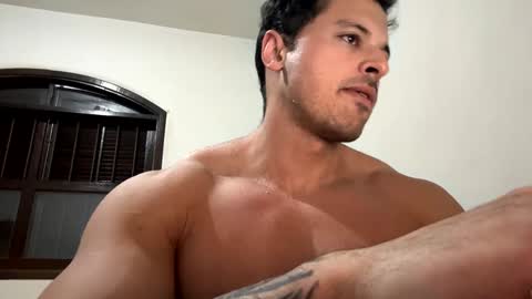 Snapshot of lucasfit24 chatting on February 3, 2025, 11:42 am lucasfit24 online show from February 3, 2025, 11:42 am